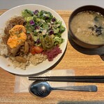 ベッセルイン - 料理写真: