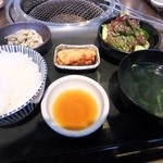 山形黒毛和牛 米沢牛焼肉 仔虎 ベガロポリス仙台南店 - 