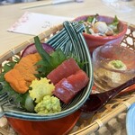 うにむらかみ - 新鮮。サラダの食感がいい