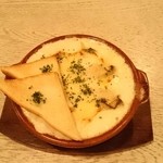 Pomodoro - 季節限定カキグラタン(ミニサラダ、フルーツ付)