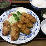 すゞ家 - カキフライ定食930円
