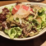 ハンバーグ・ステーキ&J - まだ聞けてないドレッシングの秘密。ほんとこちらのサラダ美味しい♡