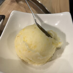 京の虎牛 近江牛焼肉と神戸ビーフ - 