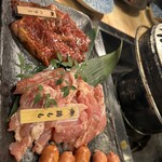 京の虎牛 近江牛焼肉と神戸ビーフ - 