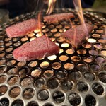 京の虎牛 近江牛焼肉と神戸ビーフ - 