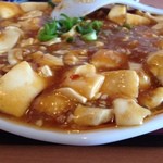 中華料理故郷 - お皿から溢れんばかりのこの量！