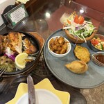 マハトマ - 【2026.2.13(金)】前菜盛り合わせ＋3種のBBQ盛り合わせ