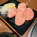 焼肉レストラン徳寿 本店 - 
