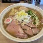 MENYA BIBIRI - 特選鶏そば(醤油、麺大盛)