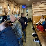 麺屋.千寿 - 店内こんな感じ