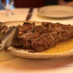 ベンジャミンステーキハウス - 