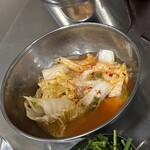 明洞タッカンマリ - 水キムチ（おいしっ！）