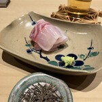 寿司つばさ - 石鯛