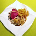 龍の翼 - 本日の前菜盛り合わせ、蒸し鶏　冷製
　叉焼
　くらげ