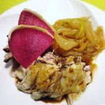 龍の翼 - 本日の前菜盛り合わせ、蒸し鶏　冷製
　叉焼
　くらげ