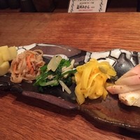 鶏一途 - 前菜盛り合わせ