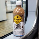 ファミリーマート - ドリンク写真:ジョージア カフェラテ160円ぐらい