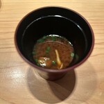 鮨麻布 - なめこの赤だし