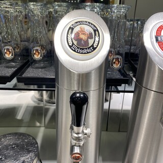 Lufthansa Senator Lounge_1