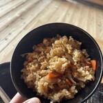 ろばたやき山ろく - 炊き込みご飯