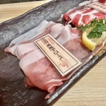 黒豚しゃぶしゃぶと溶岩焼きが 自慢の居酒屋 くろ屋 - 黒豚下ロース