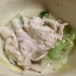 黒豚しゃぶしゃぶと溶岩焼きが 自慢の居酒屋 くろ屋 - 黒豚下ロース