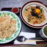 ほびーい喫茶店 - 納豆スパゲッティ(値段お任せ)、エビピラフ 750円 