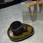 ほびーい喫茶店 - コーヒー(サービス)
      チョコ(サービス)