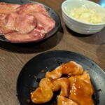 元氣七輪焼肉 牛繁 - 