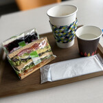 コウジ サンドイッチ - 