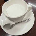 コーヒーショップ　海 - ホットミルク