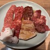 Yakiniku 名もなき名店へ 一切入魂一枚売り焼肉