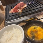 焼肉 ホルモン 明大前肉流通センター - 
