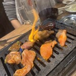 焼肉 ホルモン 明大前肉流通センター - 