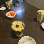 ミキスケ - サラダ、キムチ