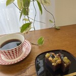 亀屋良長 JR京都伊勢丹B1直売店 - 