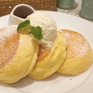 幸せのパンケーキ_0