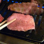 今久 - タンは肉厚で程よい噛みごたえ