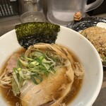 謙信 - 