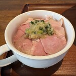 Ramen Dano Dano - お肉ごはん