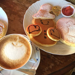 カフェ・ル・プティ・ニ・トロワ - 