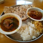 インディアン・レストラン　ロタ - 土曜日のバングラデシュカレーセット