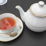 MAISON CLASSIC SALON - 