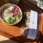 monsoon kitchen - ガパオライスと古代米寿司