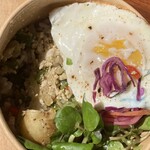 monsoon kitchen - ガパオライス