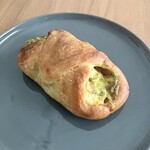 ユトピーデュパン - 料理写真:バジルソーセージ