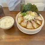 柏 濃麺や 39名 - 