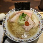 麺屋 こくう - 「特製鹽らぁ麺」（1,650圓）。