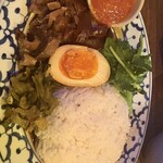 タイ・イサーン料理ヤムヤム 銀座 - 