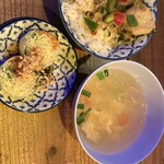 タイ・イサーン料理ヤムヤム 銀座 - 